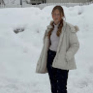 Meet your Posher, Nina